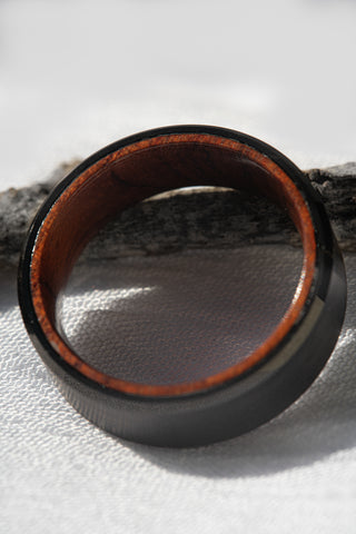 8 mm Wide African Sapele Mahogany Sleeve in Black Plated Tungsten Band at a Size 11