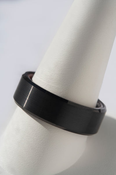 8 mm Wide African Sapele Mahogany Sleeve in Black Plated Tungsten Band at a Size 11