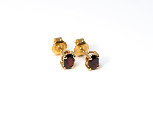 1.02 ctw. Oval Garnet Basket Set Studs in Gold Plated Sterling Silver